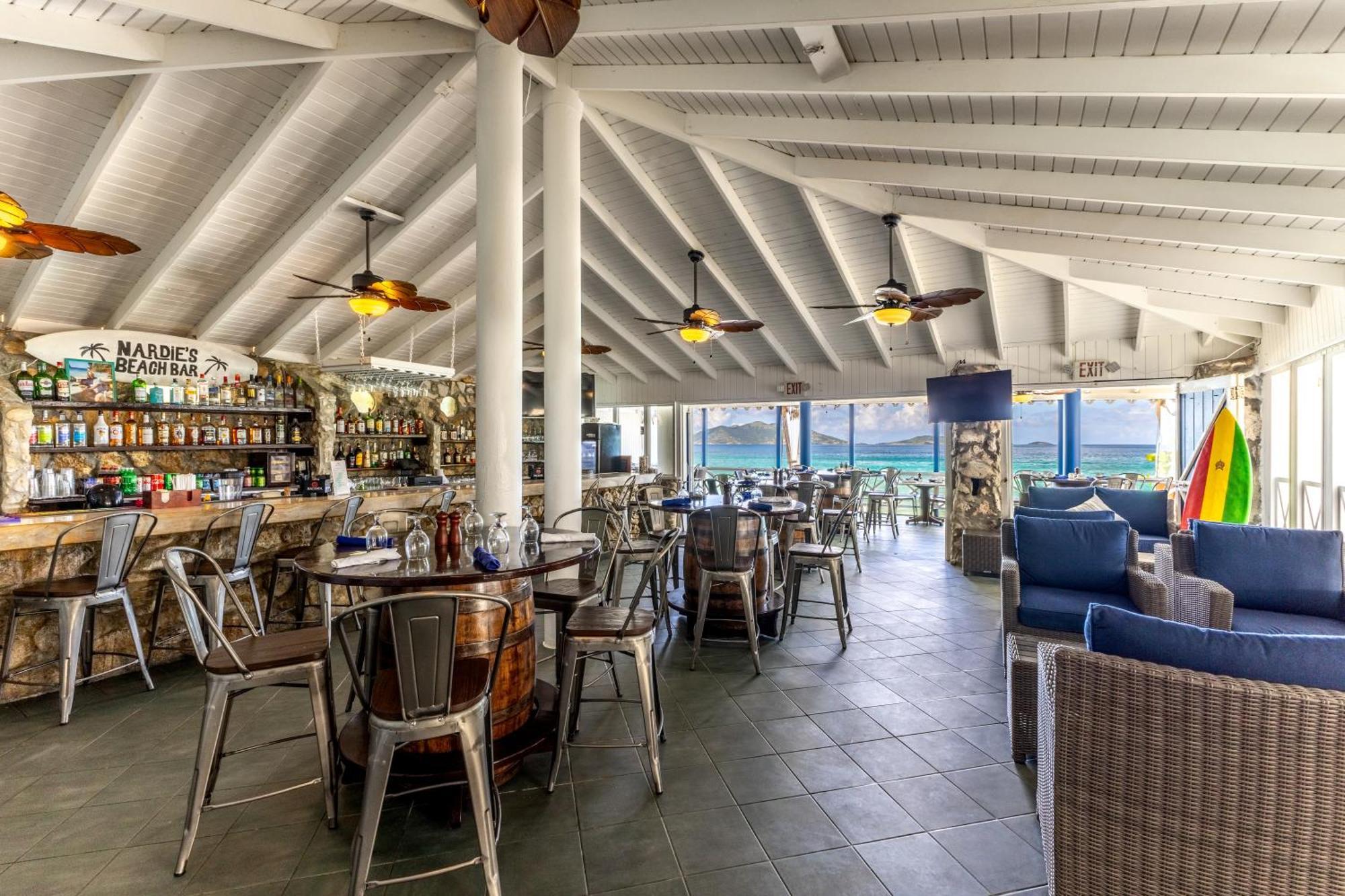 Freshwater Pond Sebastian'S On The Beach Hotel מראה חיצוני תמונה